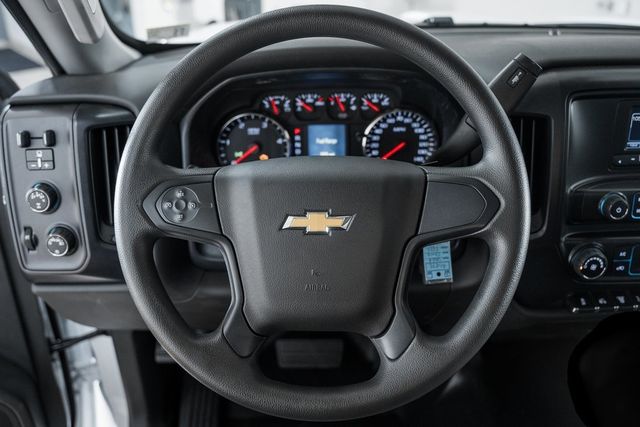 2024 Chevrolet Silverado 5500 HD Work Truck - 22995482 - 32
