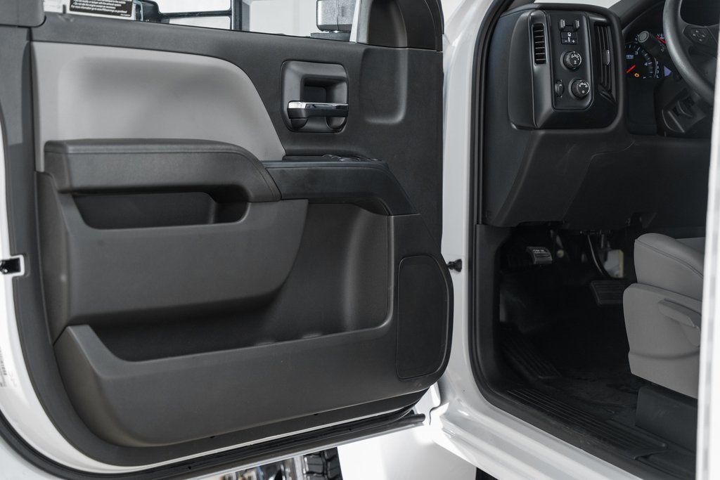 2024 Chevrolet Silverado 5500 HD Work Truck - 22995482 - 37