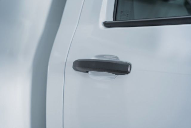 2024 Chevrolet Silverado 5500 HD Work Truck - 22995484 - 13