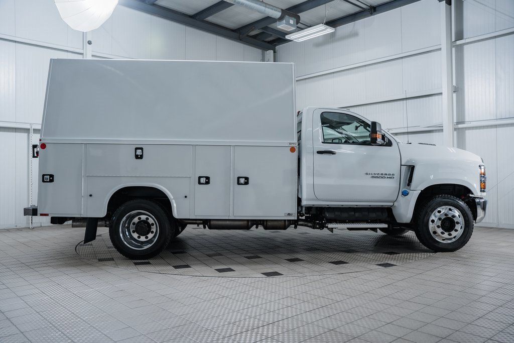 2024 Chevrolet Silverado 5500 HD Work Truck - 22995484 - 2