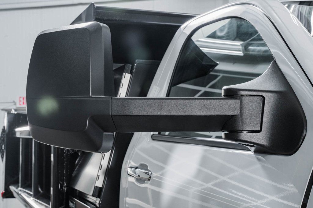 2024 Chevrolet Silverado 5500 HD Work Truck - 22995485 - 16