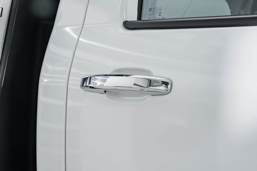 2024 Chevrolet Silverado 5500 HD Work Truck - 22995485 - 18