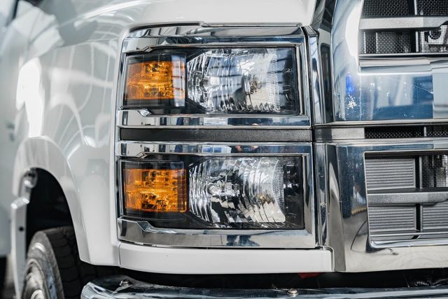 2024 Chevrolet Silverado 5500 HD Work Truck - 22995486 - 9