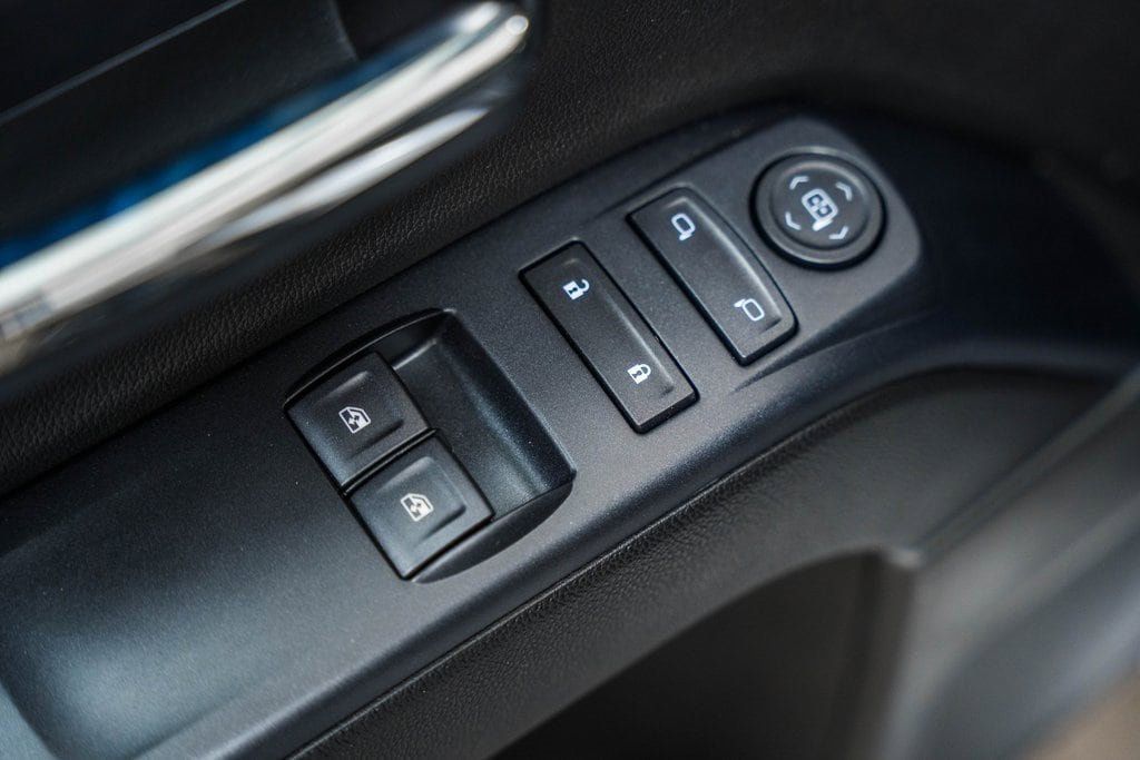 2024 Chevrolet Silverado 5500 HD Work Truck - 22995486 - 38