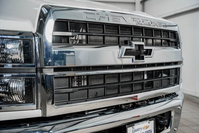 2024 Chevrolet Silverado 5500 HD Work Truck - 22995486 - 8