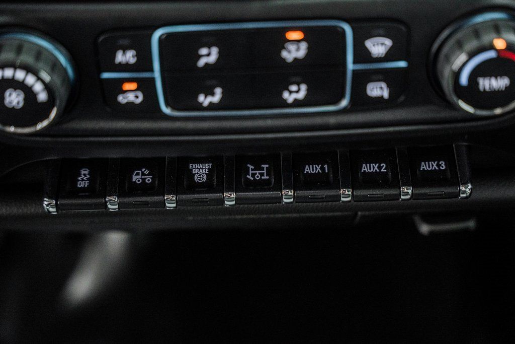 2024 Chevrolet Silverado 5500 HD Work Truck - 22995487 - 29