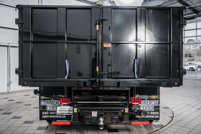 2024 Chevrolet Silverado 5500 HD Work Truck - 22995487 - 3