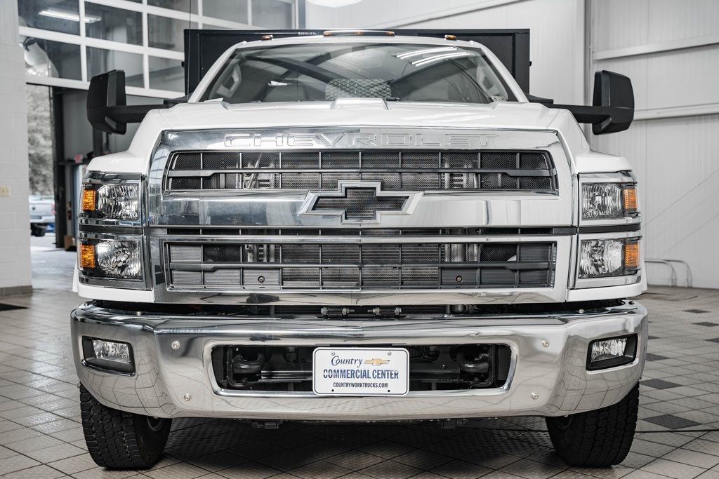 2024 Chevrolet SILVERADO 5500HD 5500HD REG CAB * 6.6 DURAMAX * 16' STAKE BODY - 22454780 - 1