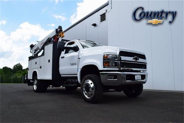 2024 Chevrolet Silverado 6500 HD Work Truck - 22868373 | Video 1