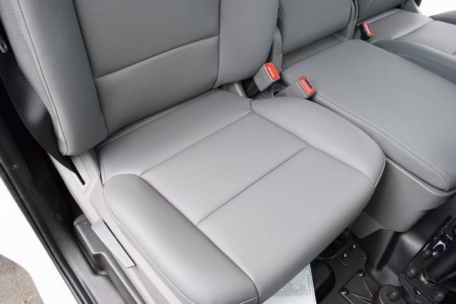 2024 Chevrolet Silverado 6500 HD Work Truck - 22868373 - 34