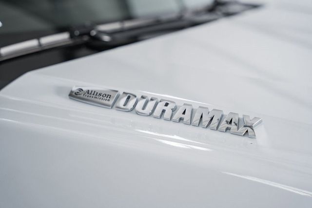 2024 Chevrolet Silverado 6500 HD Work Truck - 22936409 - 12