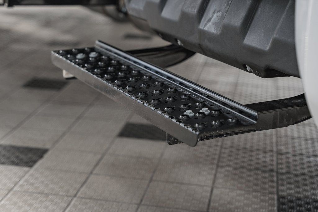 2024 Chevrolet Silverado 6500 HD Work Truck - 22936409 - 16