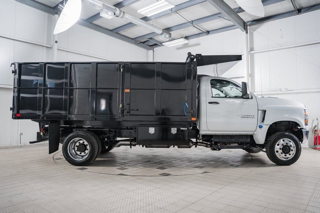 2024 Chevrolet Silverado 6500 HD Work Truck - 22936409 - 2