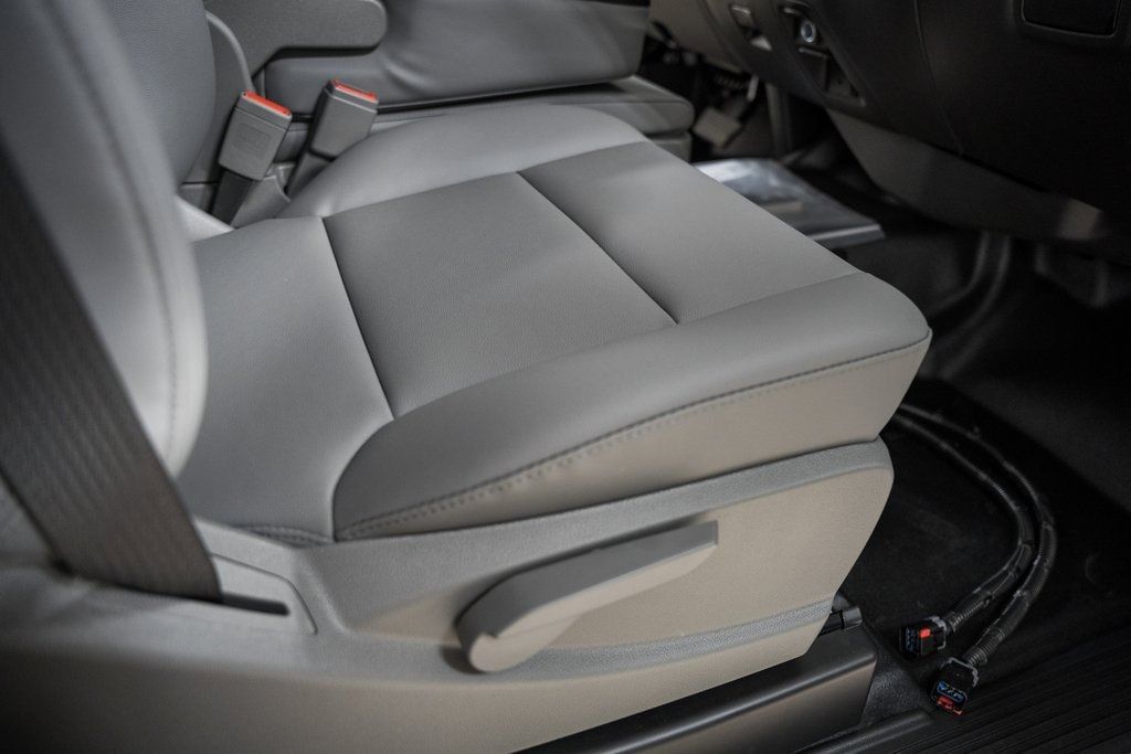 2024 Chevrolet Silverado 6500 HD Work Truck - 22936409 - 35