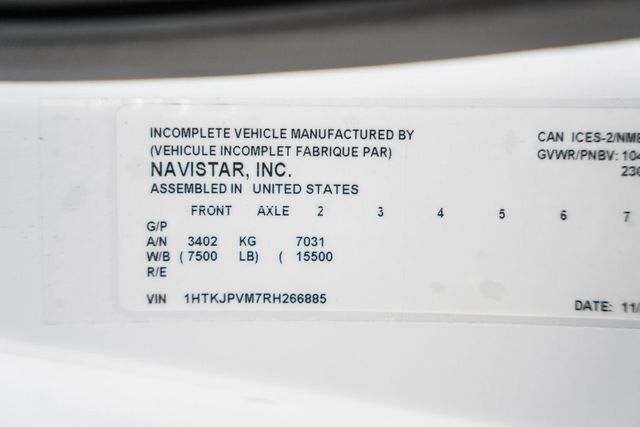 2024 Chevrolet Silverado 6500 HD Work Truck - 22936409 - 38