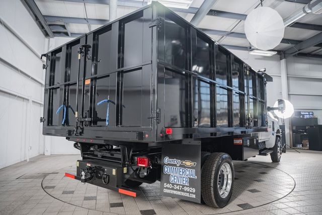 2024 Chevrolet Silverado 6500 HD Work Truck - 22936409 - 3