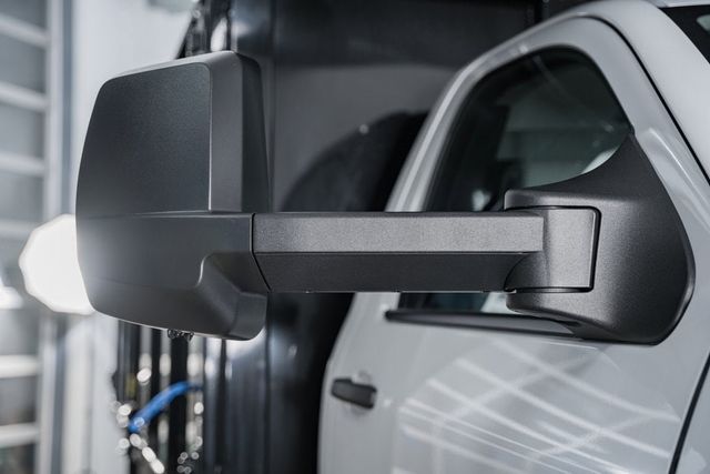 2024 Chevrolet Silverado 6500 HD Work Truck - 22940412 - 13