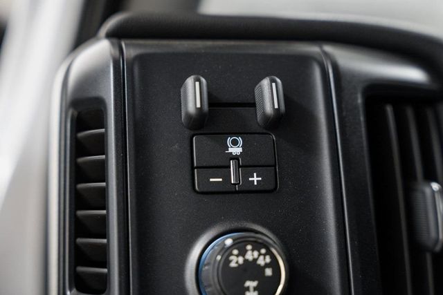 2024 Chevrolet Silverado 6500 HD Work Truck - 22940412 - 40