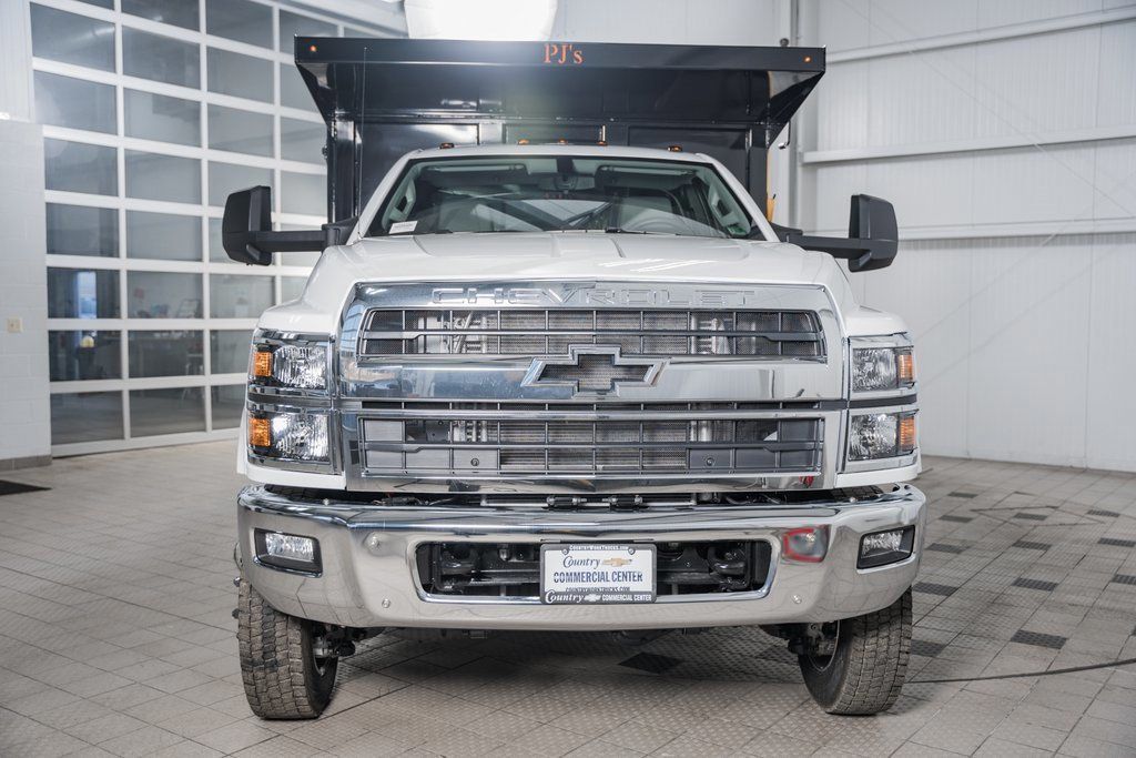 2024 Chevrolet Silverado 6500 HD Work Truck - 22953785 - 1