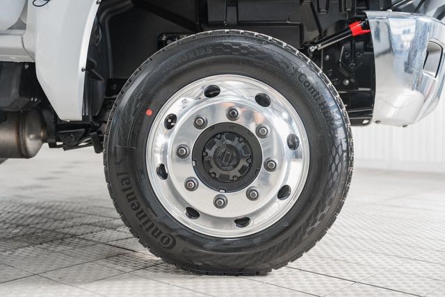 2024 Chevrolet Silverado 6500 HD Work Truck - 22953785 - 21