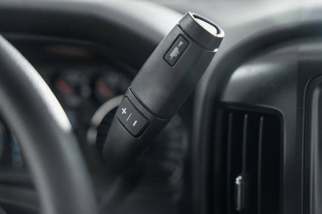 2024 Chevrolet Silverado 6500 HD Work Truck - 22954391 - 35