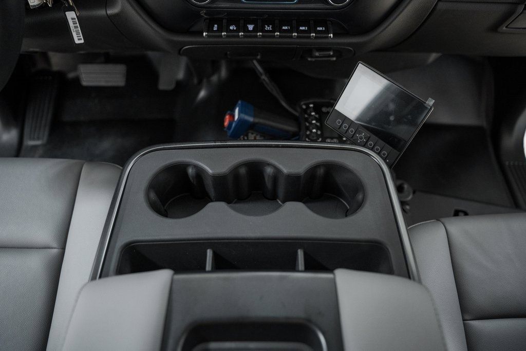 2024 Chevrolet Silverado 6500 HD Work Truck - 22954391 - 38