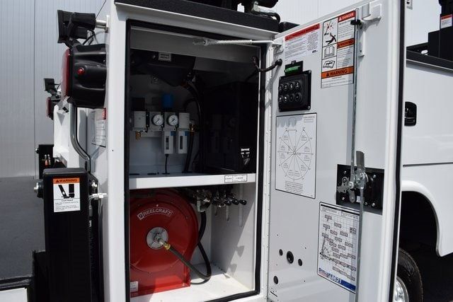 2024 Chevrolet Silverado 6500 HD Work Truck - 22954392 - 49