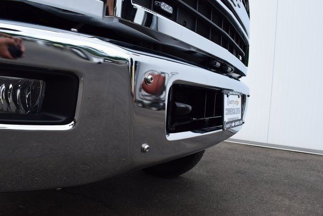 2024 Chevrolet Silverado 6500 HD Work Truck - 22954392 - 6