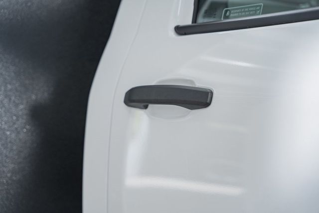 2024 Chevrolet Silverado 6500 HD Work Truck - 22995488 - 11