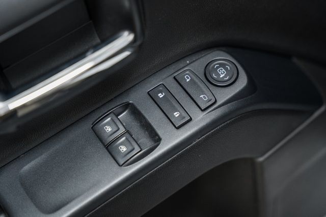 2024 Chevrolet Silverado 6500 HD Work Truck - 22995488 - 42