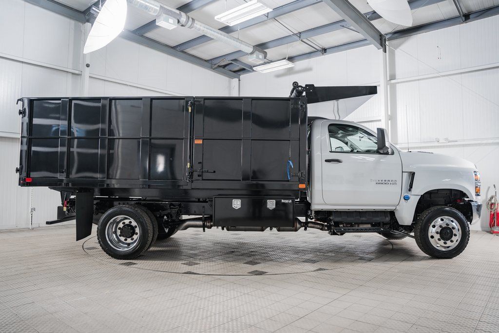 2024 Chevrolet Silverado 6500 HD Work Truck - 22995491 - 2