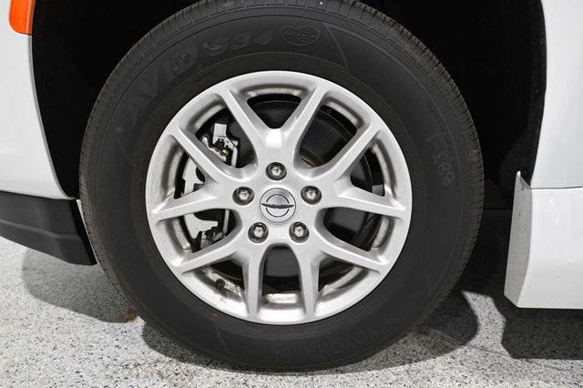 2024 Chrysler Pacifica Touring FWD - 23009990 - 11