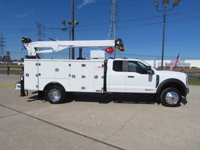 2024 Ford F550 Mechanics Service Truck 4x4 - 22555153 - 1