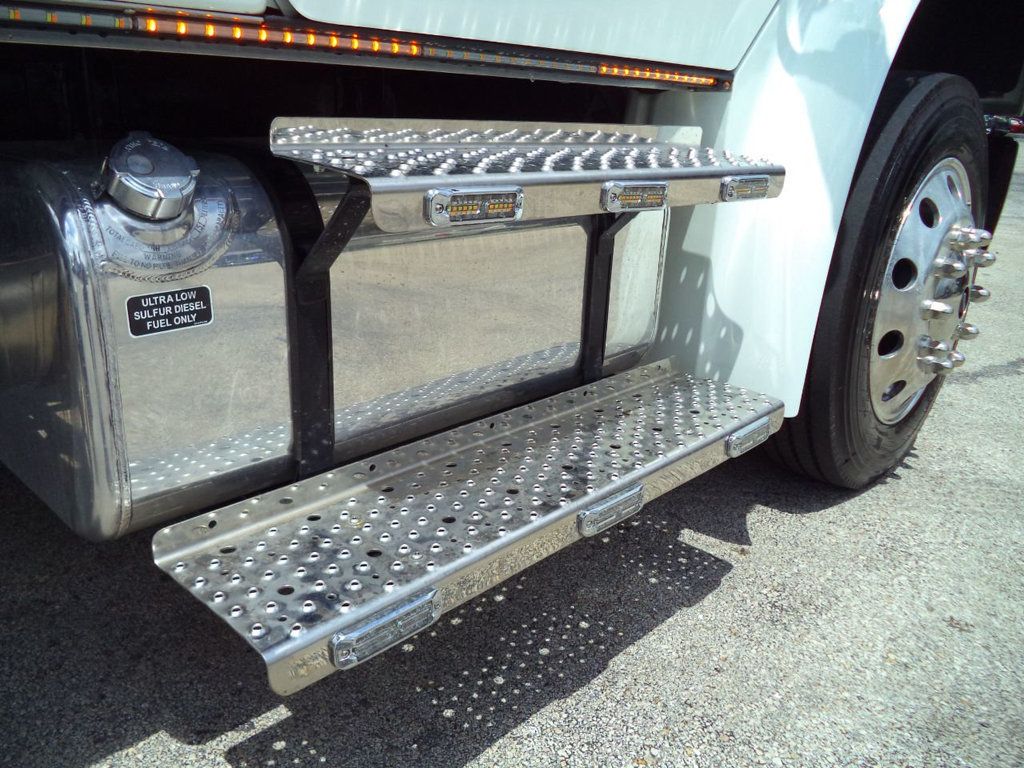 2024 Freightliner Business Class M2 106 w/ 22ft Jerr-Dan Custom StepSide Classic Car Carrier - 22081825 - 21