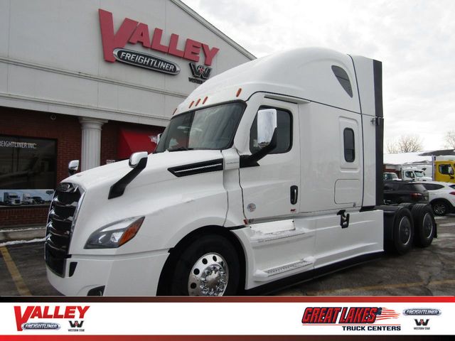 2024 New Freightliner CASCADIA CA126SLP at Valley Freightliner