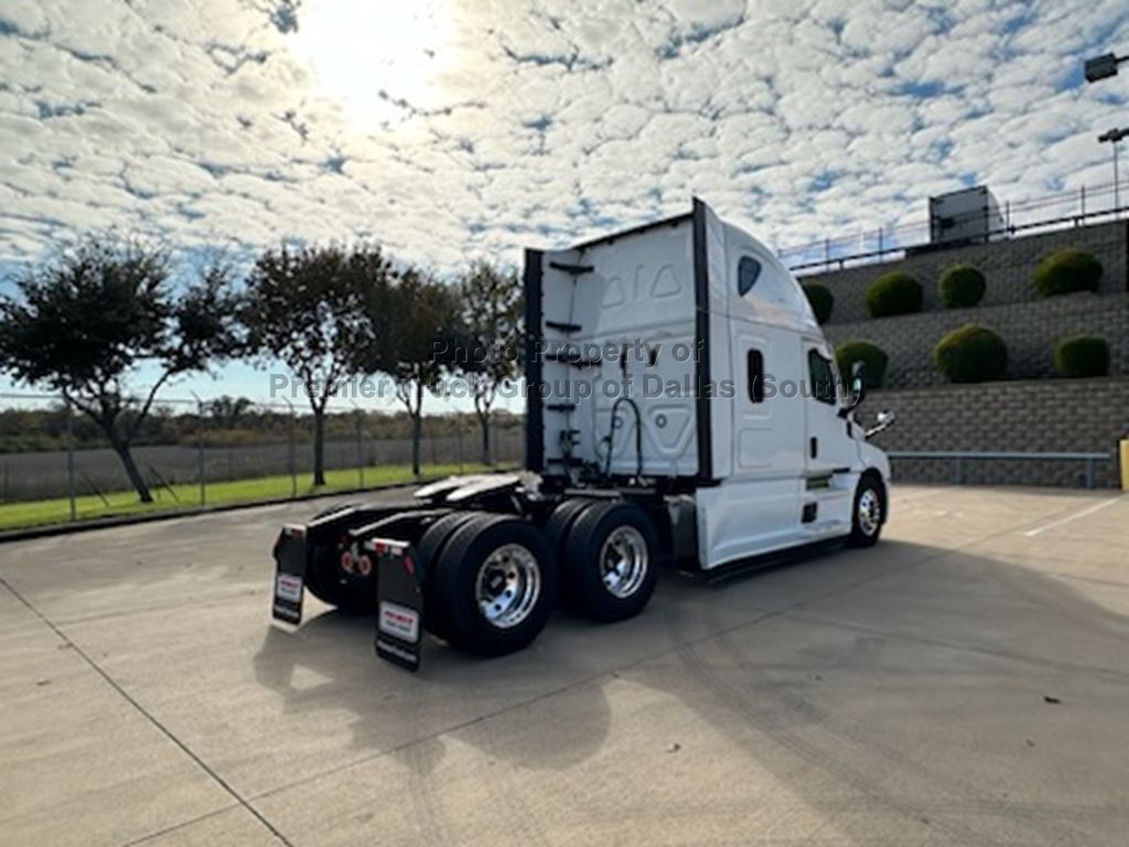 New 2024 FREIGHTLINER Cascadia PT126SLP For Sale Dallas, TX UX0094