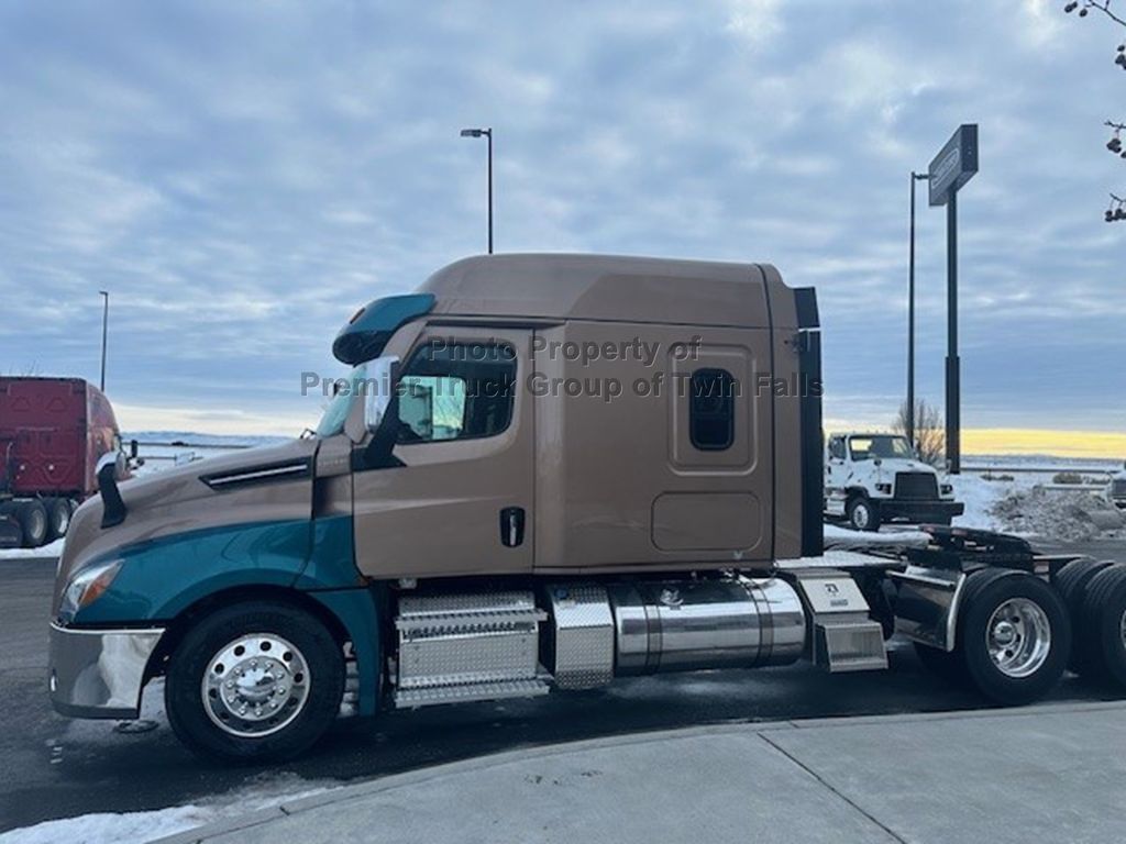 New 2024 FREIGHTLINER Cascadia PT126SLP For Sale Jerome, ID VF2083