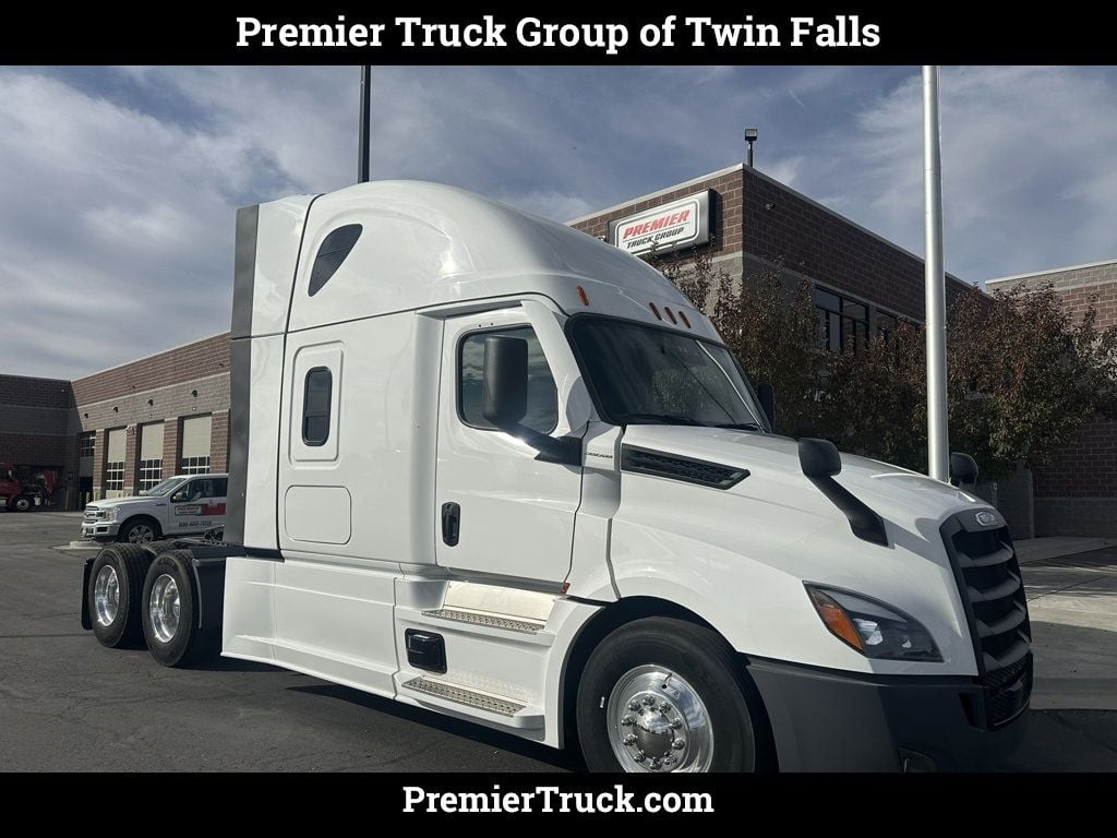 New 2024 FREIGHTLINER Cascadia PT126SLP For Sale Jerome, ID VF3073