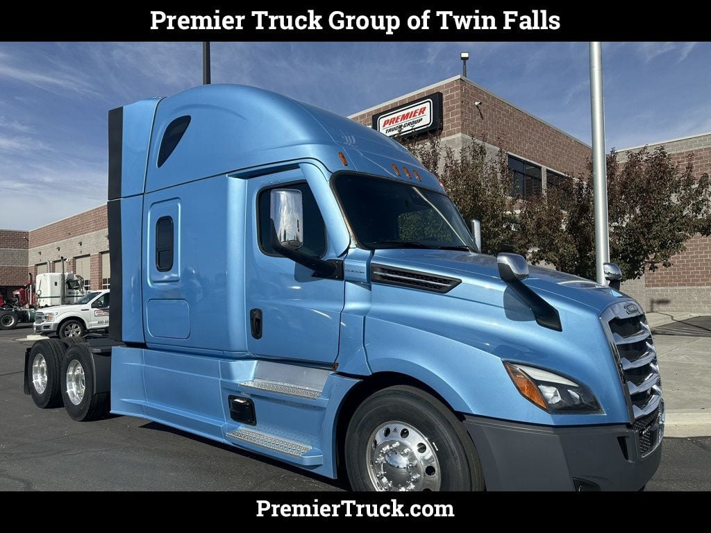 New 2024 FREIGHTLINER Cascadia PT126SLP For Sale Jerome, ID VF3063