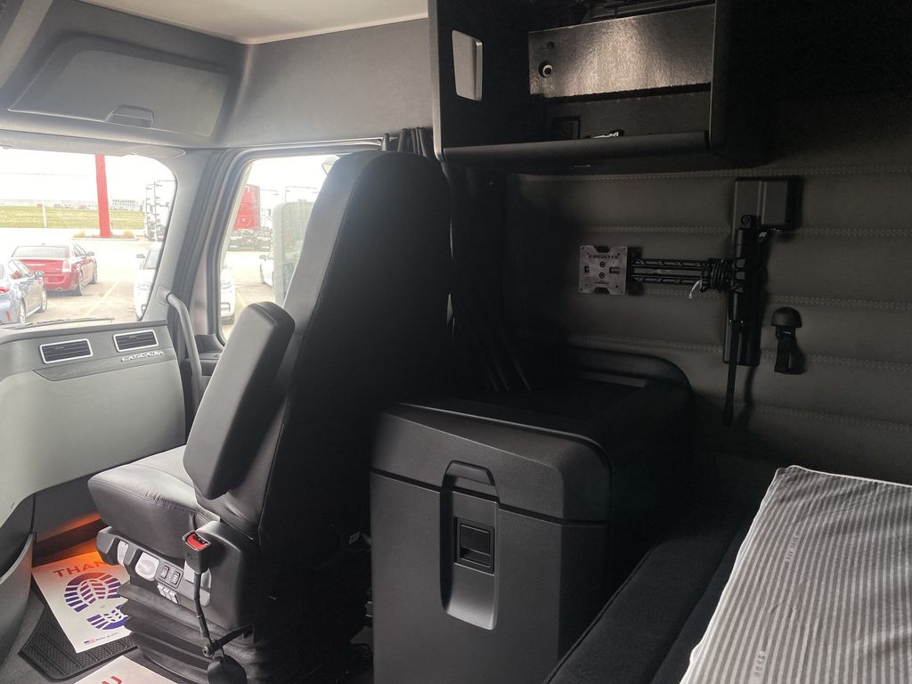 Technology news and reviews image