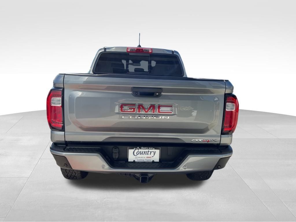 2024 GMC Canyon 4WD Crew Cab AT4X - 22521925 - 5