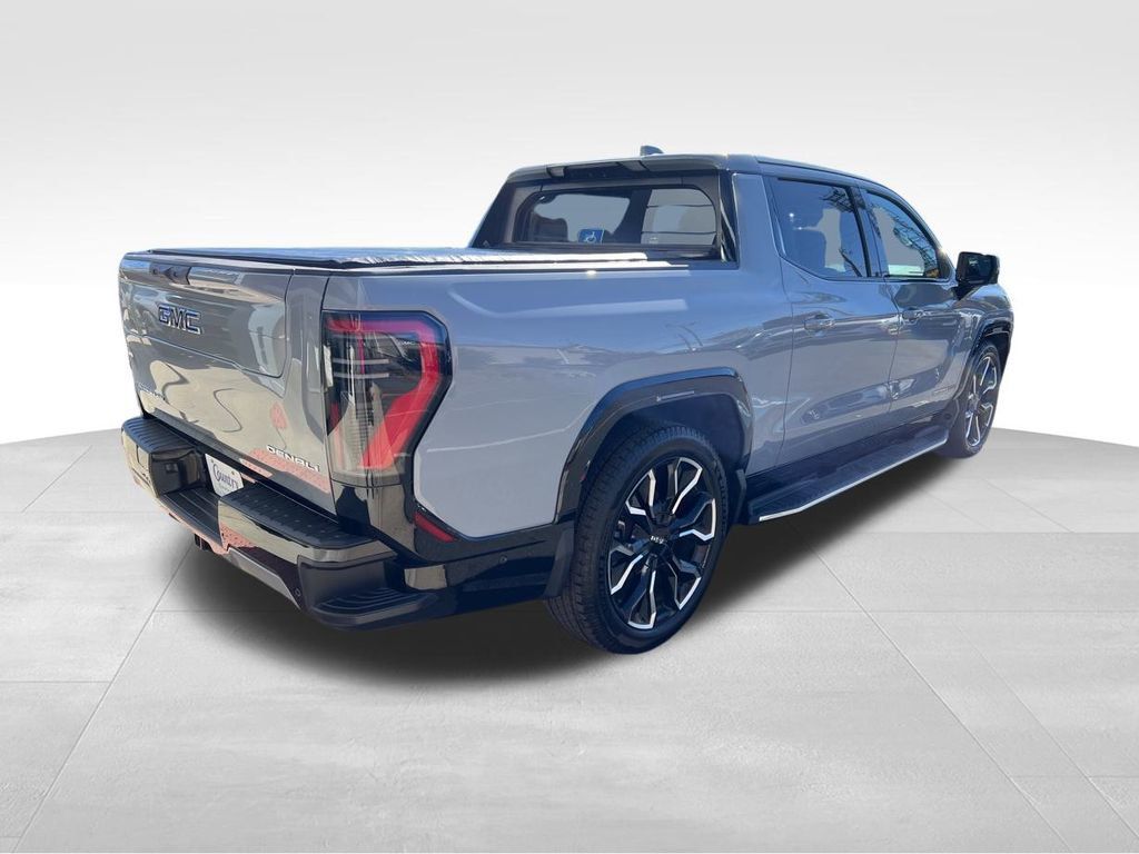 2024 GMC Sierra EV e4WD Crew Cab Denali Edition 1 - 22641219 - 6