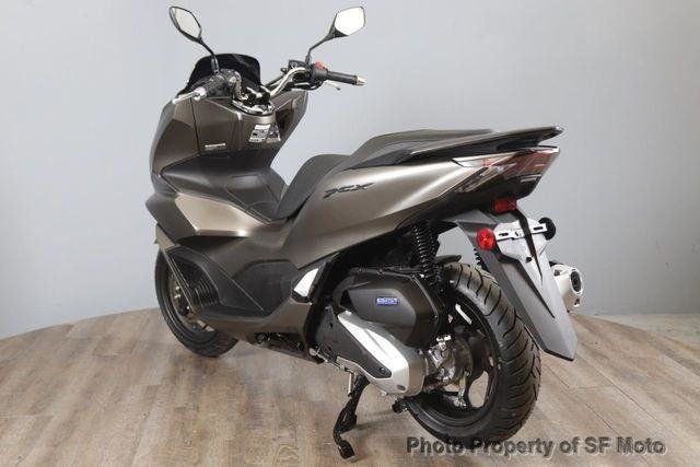 2024 Honda PCX In Stock Now! - 22536519 - 9