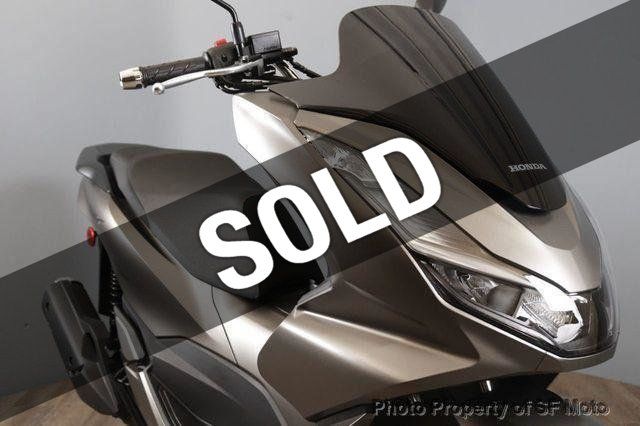 2024 Honda PCX In Stock Now! - 22656586 - 0