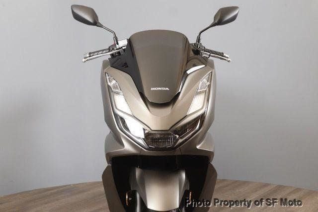 2024 Honda PCX In Stock Now! - 22656592 - 4