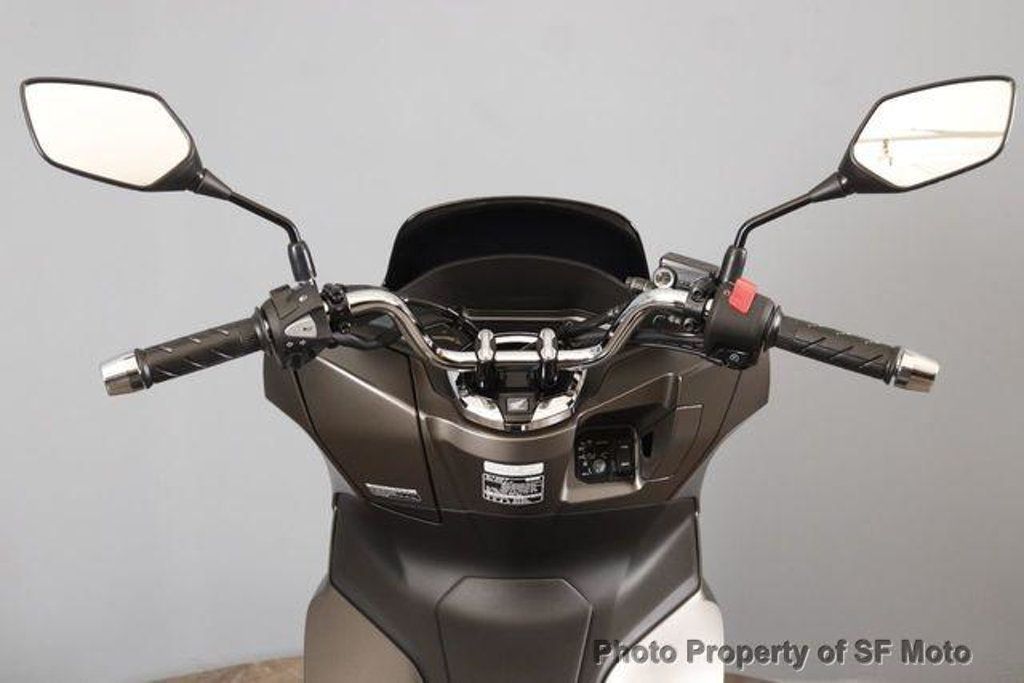 2024 Honda PCX RESERVE NOW! - 22335086 - 6
