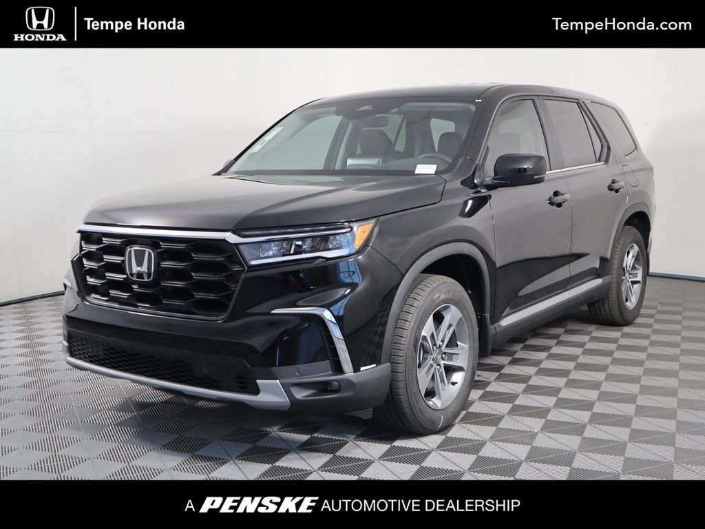 2025 New Honda Pilot EXL 7 Passenger 2WD at Serving