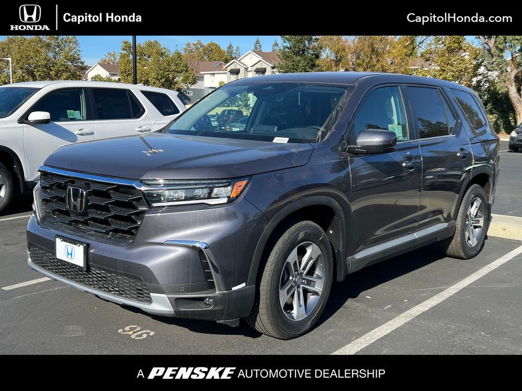 2024 New Honda Pilot EXL 7 Passenger 2WD at Serving