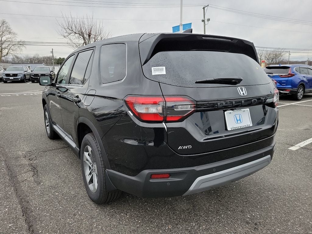 2024 New Honda Pilot EXL 7 Passenger AWD at Turnersville AutoMall