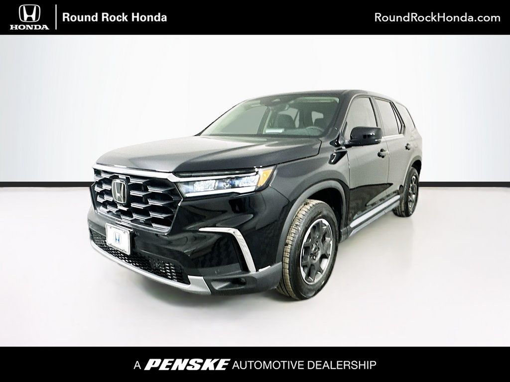 2024 New Honda Pilot EXL 8 Passenger 2WD at Serving